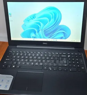 New Laptop Dell Inspiron 15 8GB Intel Core I5 SSD 1T