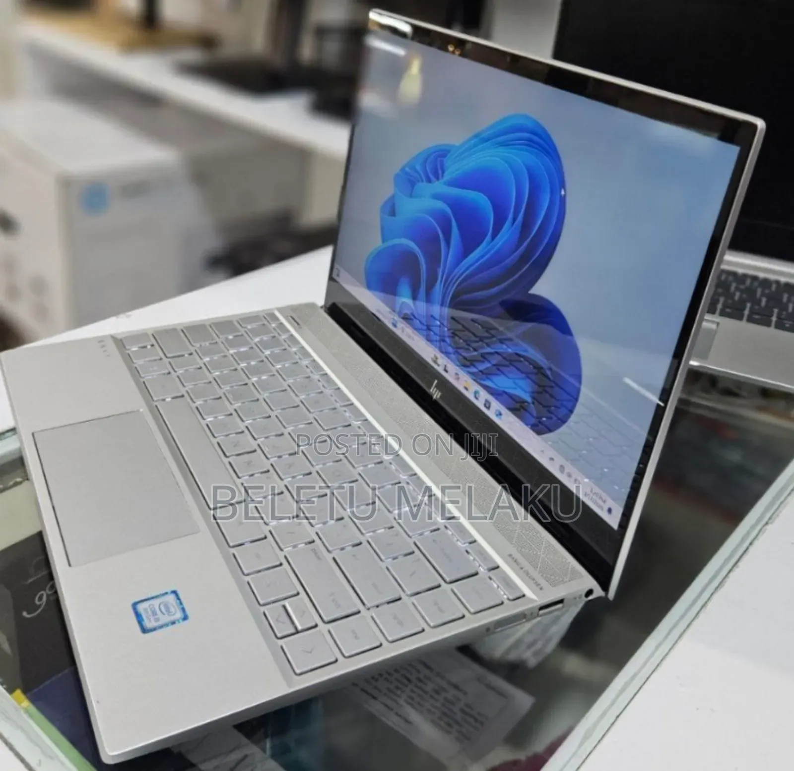 New Laptop HP Envy 13 8GB Nvidia SSD 512GB