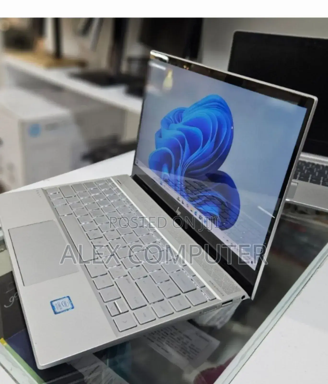 New Laptop HP Envy 14 8GB Intel Core I5 SSD 512GB