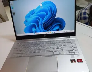 New Laptop HP Pavilion 14 8GB AMD Ryzen 5 SSD 512GB