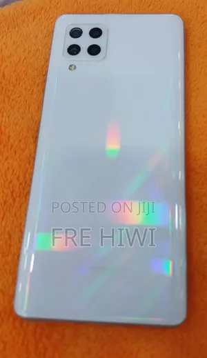 Photo - New Samsung Galaxy A42 5G 128 GB White