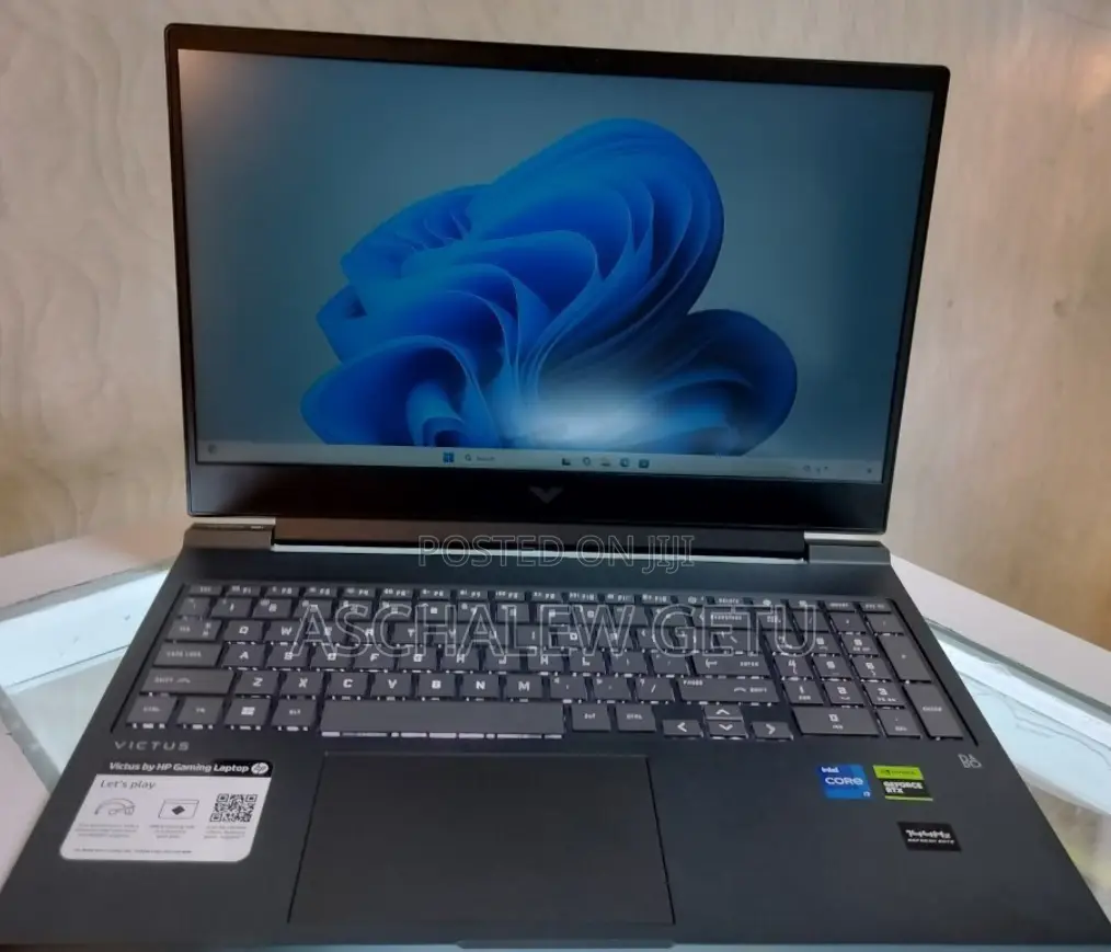 New Laptop HP Pavilion 14 16GB Intel Core I7 SSD 1T