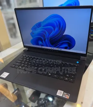 New Laptop Alienware M17x R2 16GB AMD Ryzen 7 SSD 512GB