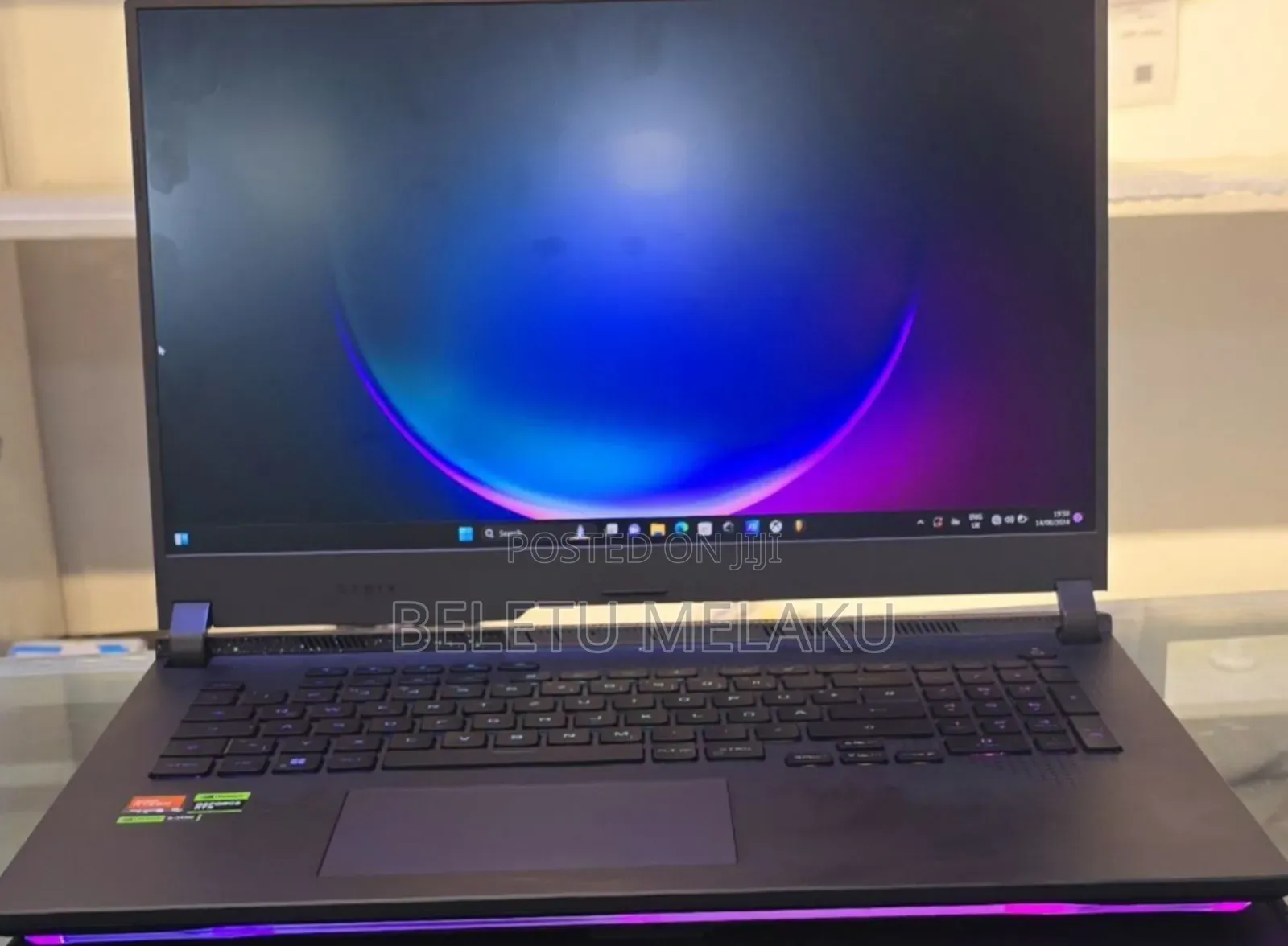 New Laptop Asus ROG Strix G17 32GB AMD Ryzen 9 SSD 1T