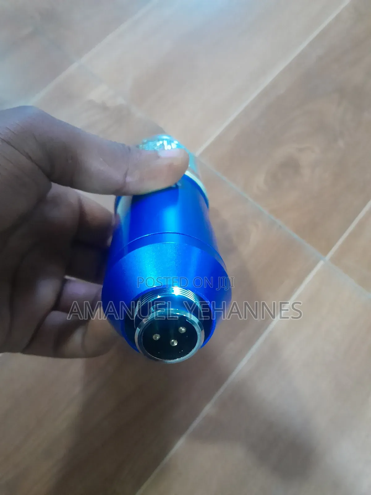 Akg At100 Classic Studio Mic