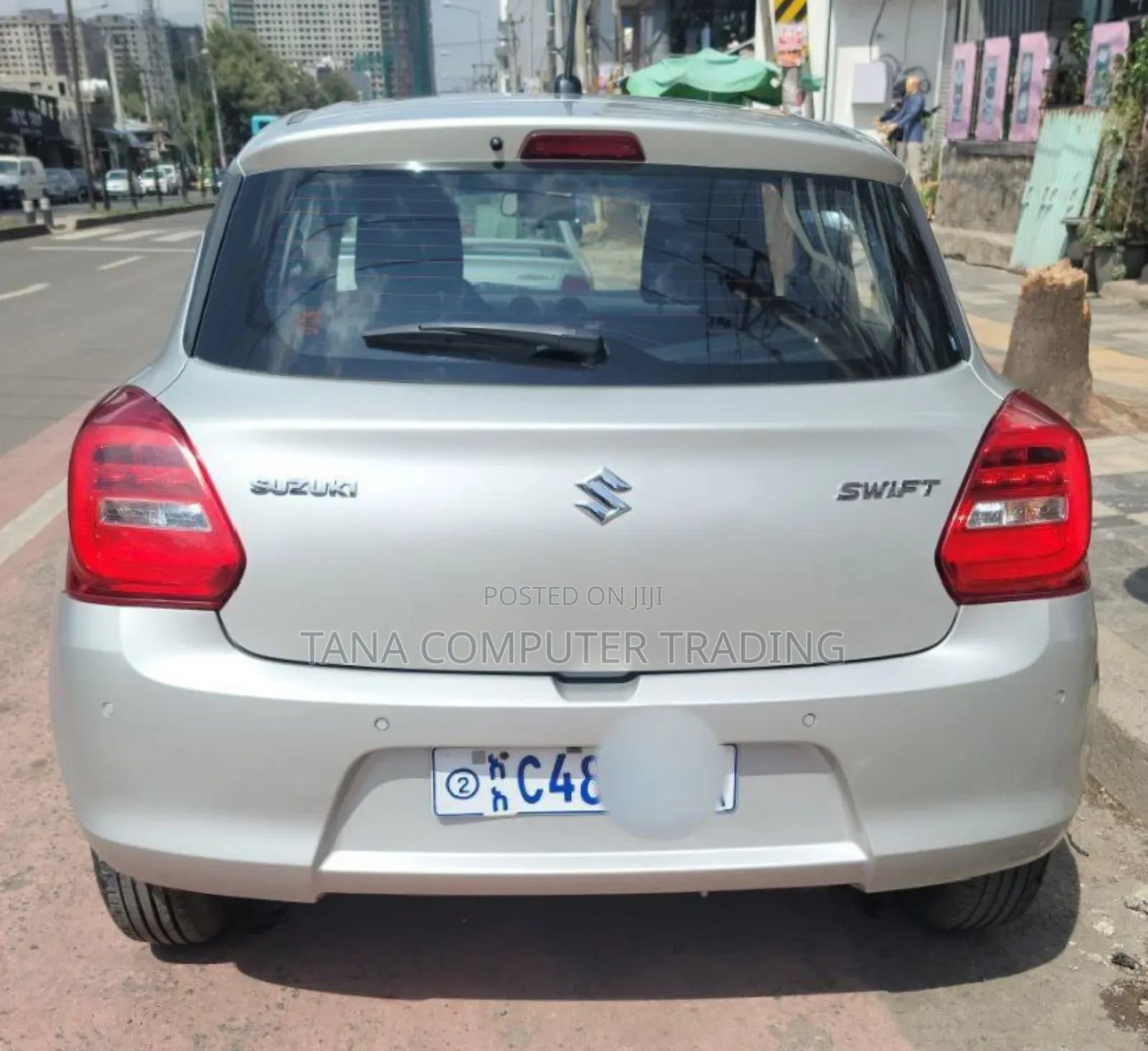 Suzuki Swift 2022 White