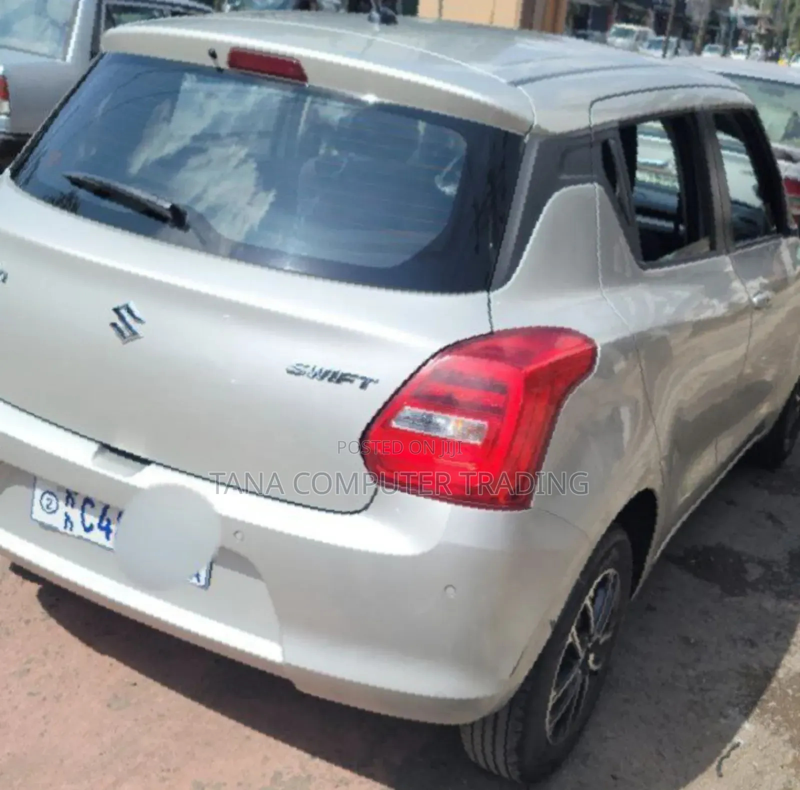 Suzuki Swift 2022 White