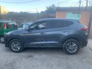 Hyundai Tucson Limited FWD 2018 Gray
