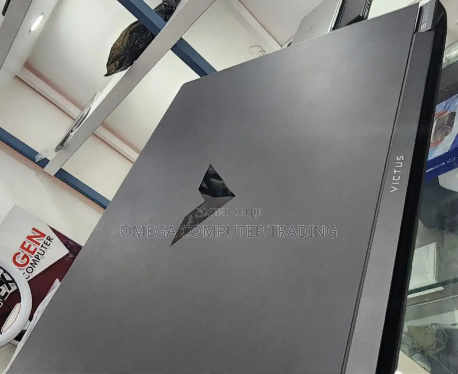 New Laptop HP Victus 16 16GB Intel Core i7 SSD 1T