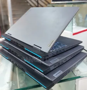 New Laptop Lenovo LOQ 15IRH8 16GB Intel Core I5 SSD 512GB