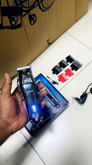 Geemy Hairclipper34clipper32