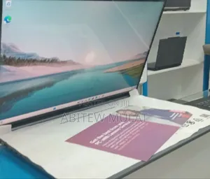 Photo - New Laptop Lenovo Yoga 9i 32GB Intel Core Ultra 9 SSD 1T