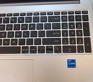 Photo - New Laptop HP 250 G10 16GB Intel Core I5 SSD 512GB