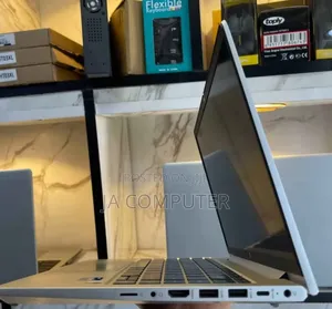 New Laptop HP EliteBook 840 G5 16GB Intel Core I5 SSD 512GB