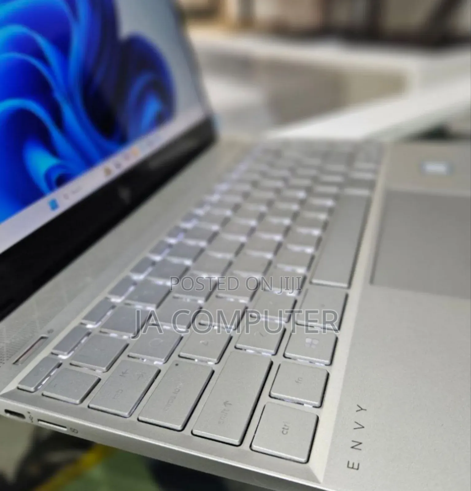 New Laptop HP Envy 13 8GB Intel Core I5 SSD 512GB