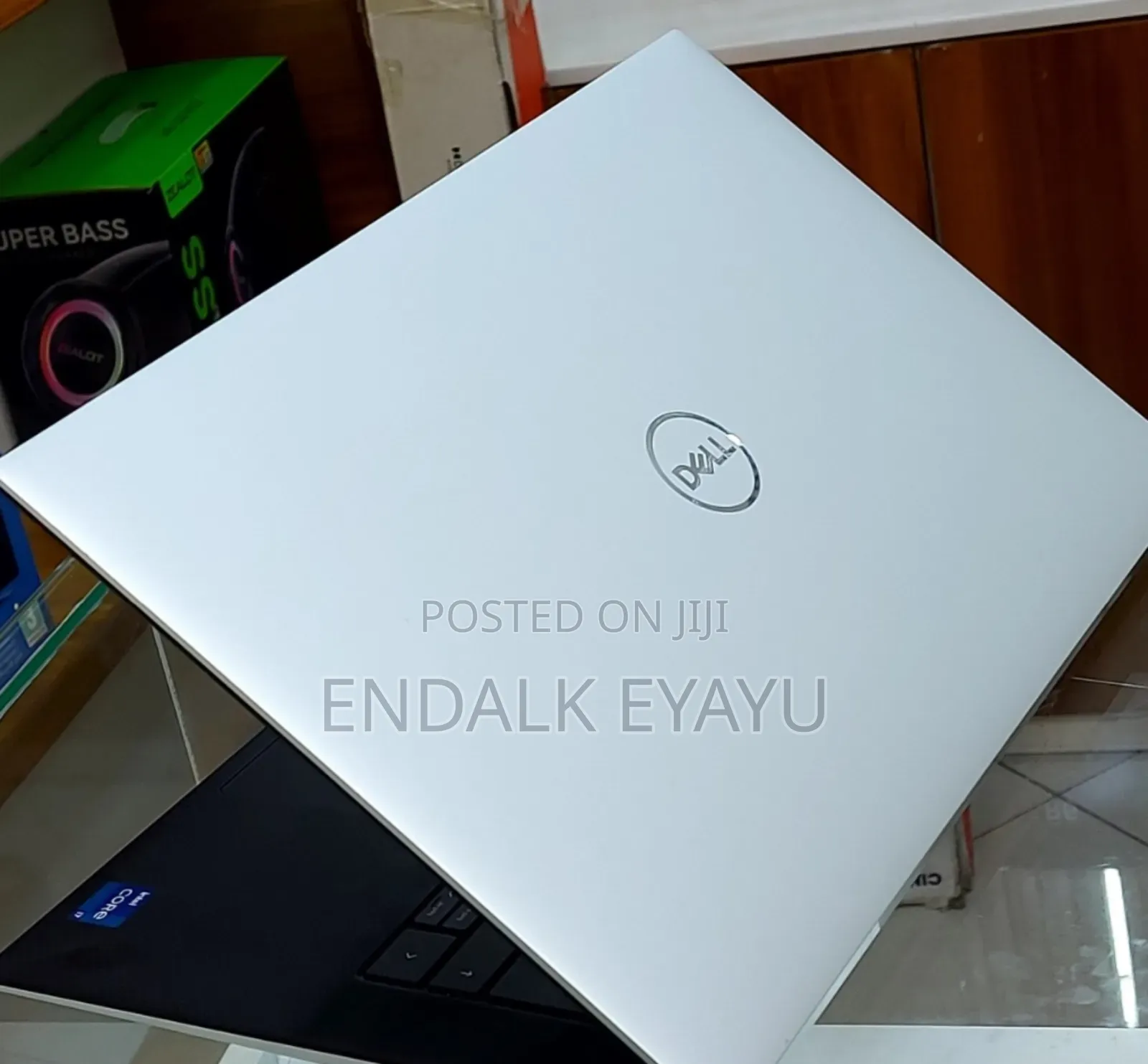 New Laptop Dell XPS 15 16GB Intel Core I7 SSD 1T