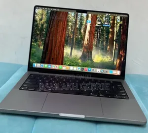 New Laptop Apple MacBook Pro M1 16GB Apple M1 SSD 1T