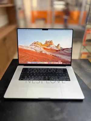 New Laptop Apple MacBook Pro M1 16GB SSD 512GB