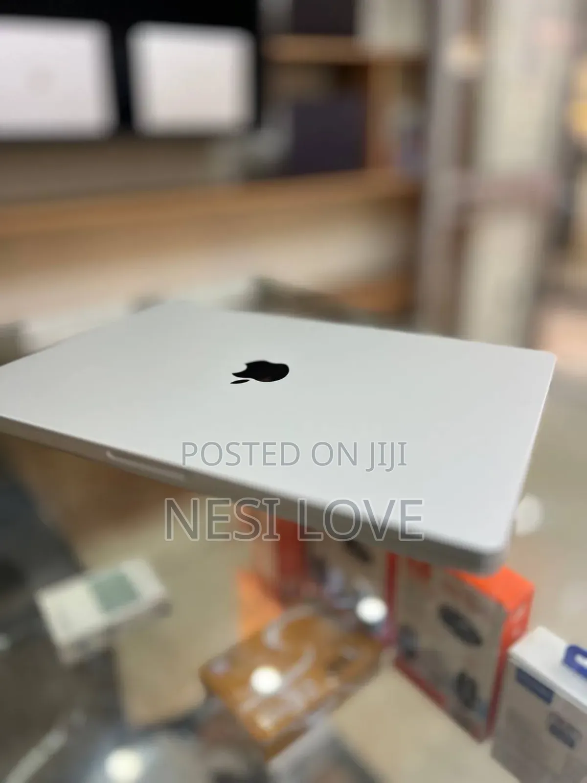 New Laptop Apple MacBook Pro M1 16GB SSD 512GB