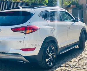 Hyundai Tucson 2019 White