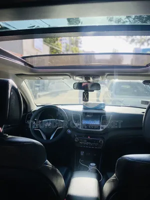 Hyundai Tucson 2019 White