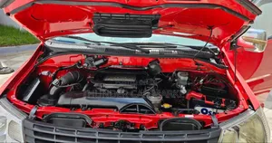 Toyota HiAce 2008 Red