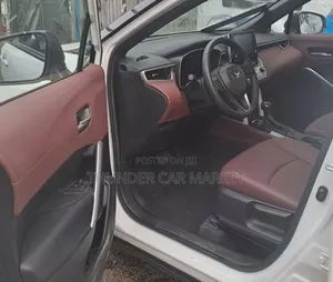 Toyota Corolla 2023 White