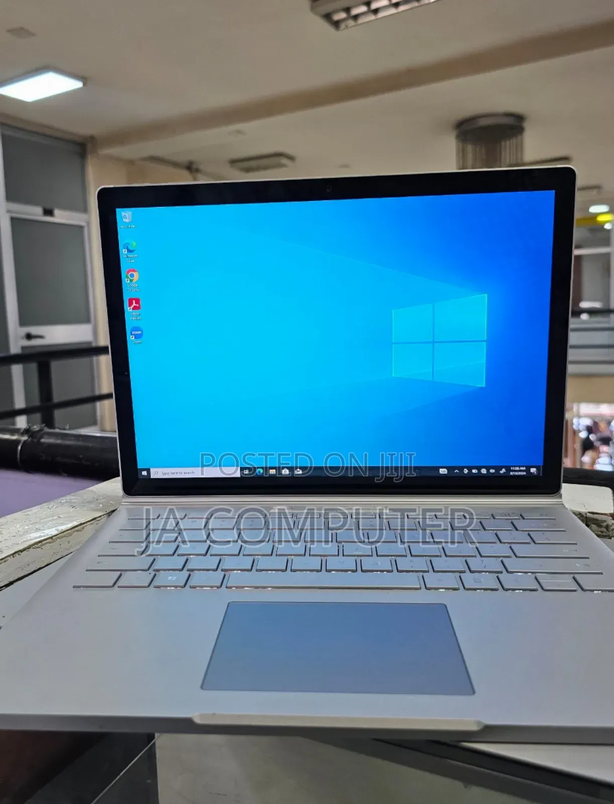 New Laptop Microsoft Surface Book 3 16GB Intel Core I7 SSD 256GB