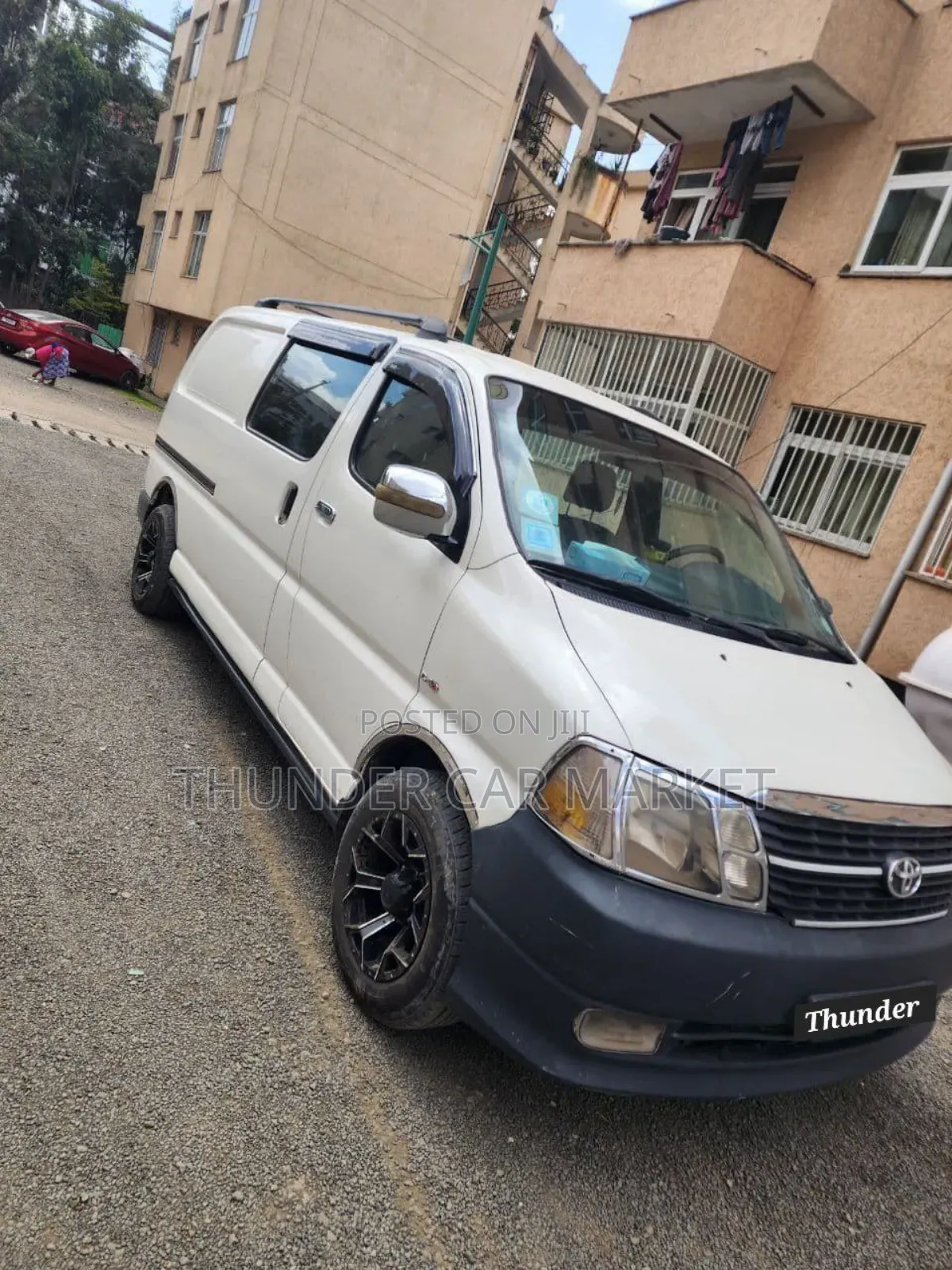 Toyota HiAce 2008 White