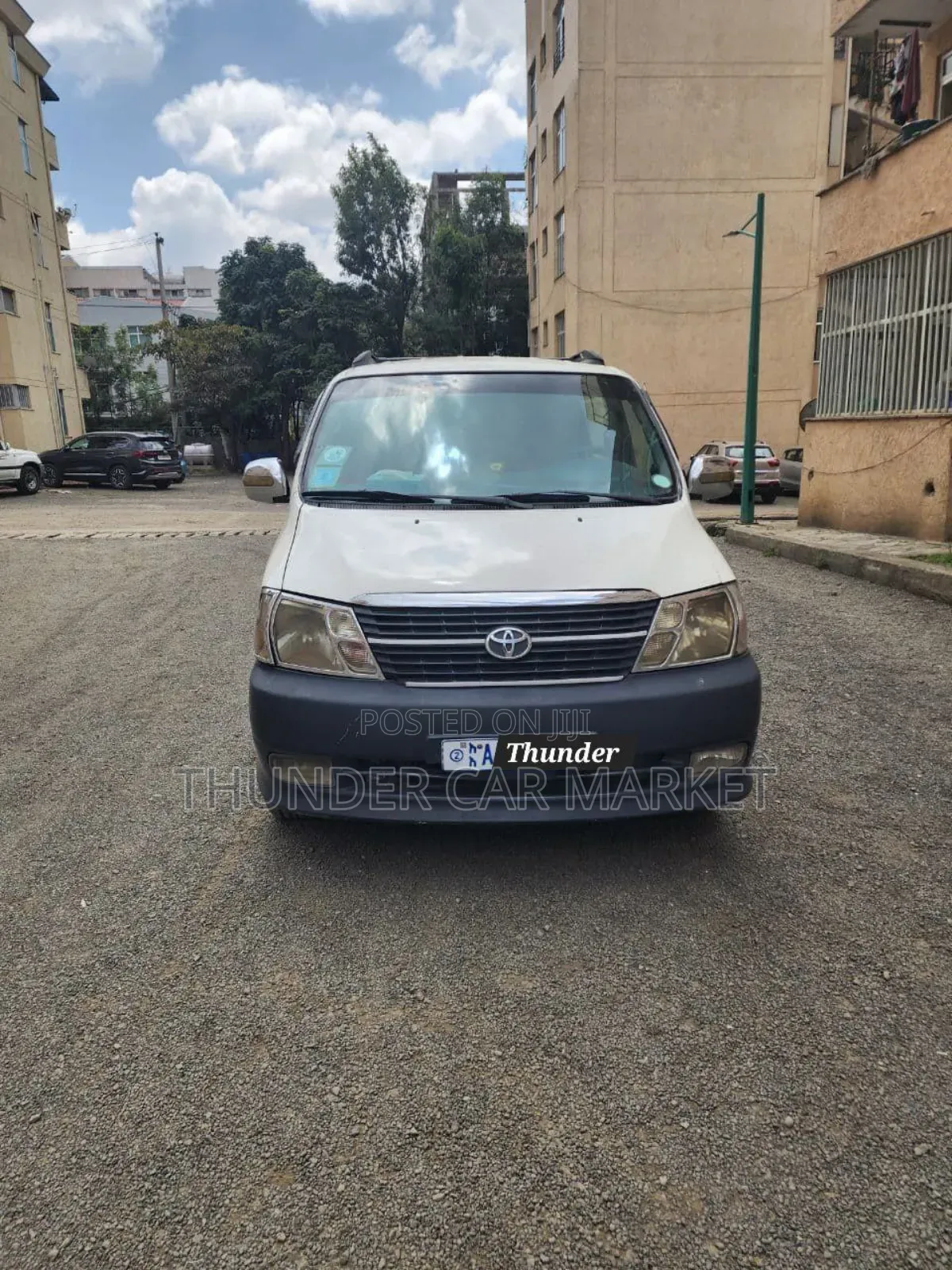 Toyota HiAce 2008 White