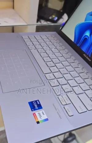 Photo - New Laptop Asus Zenbook 14 UX434 16GB Intel Core I7 SSD 1T