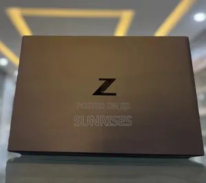 New Laptop HP Dragonfly G4 16GB Intel Core I7 SSD 512GB