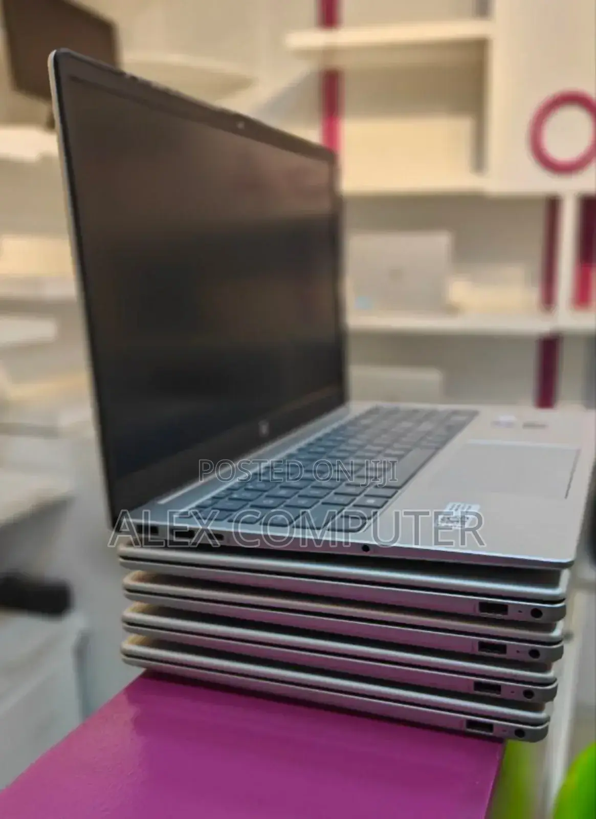 New Laptop HP Stream Notebook 16GB Intel Core I7 SSD 512GB