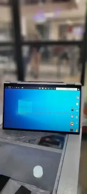 New Laptop HP EliteBook X360 1040 G7 16GB Intel Core I7 SSD 512GB