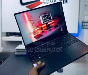 New Laptop Acer Predator Helios 18 PH18-71 16GB Intel Core I9 SSD 1T