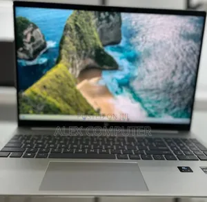 New Laptop HP Pavilion 15 16GB Intel Core I7 SSD 1T