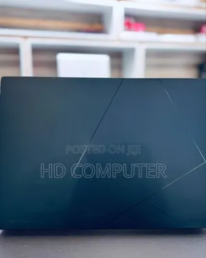 New Laptop Asus Zenbook 14 UX434 16GB Intel Core I7 SSD 512GB