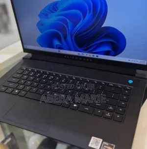 New Laptop Alienware M15 R3 16GB AMD Ryzen 7 SSD 512GB
