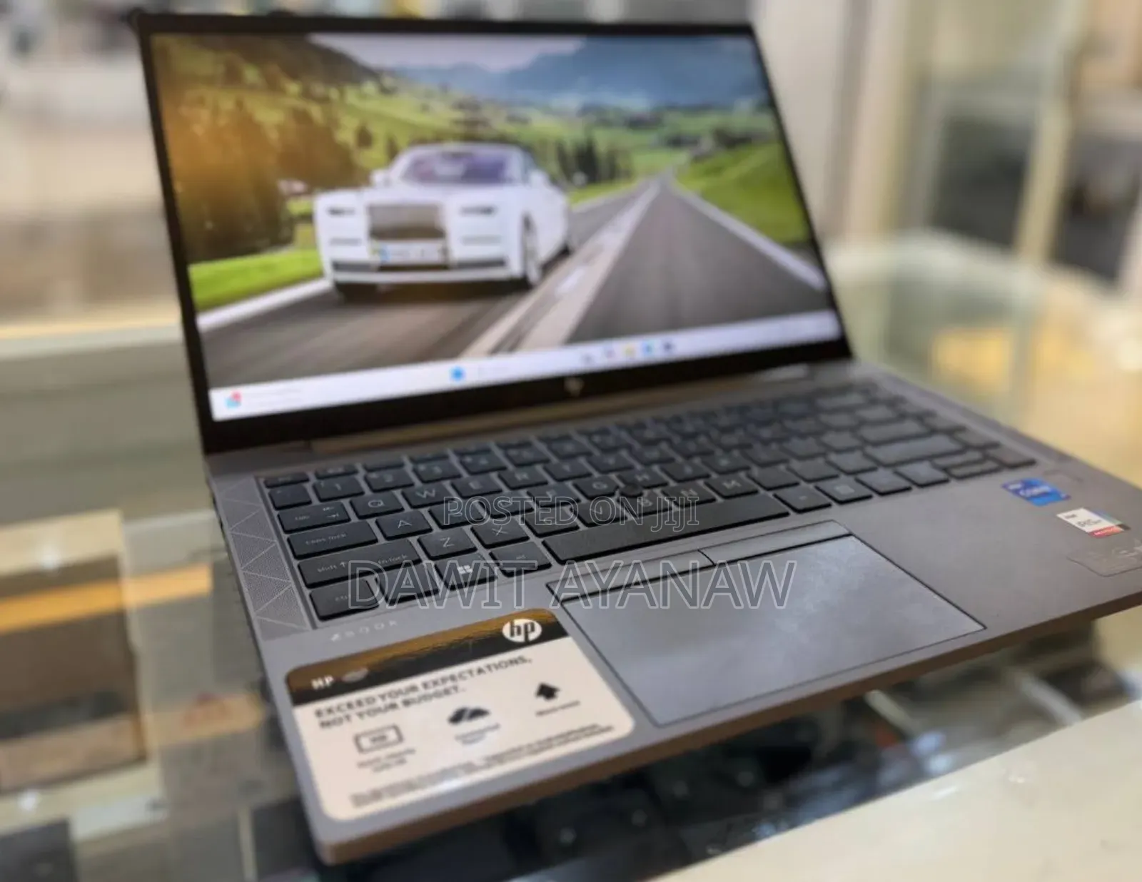 New Laptop HP ZBook Firefly G8 16GB Intel Core I7 SSD 1T