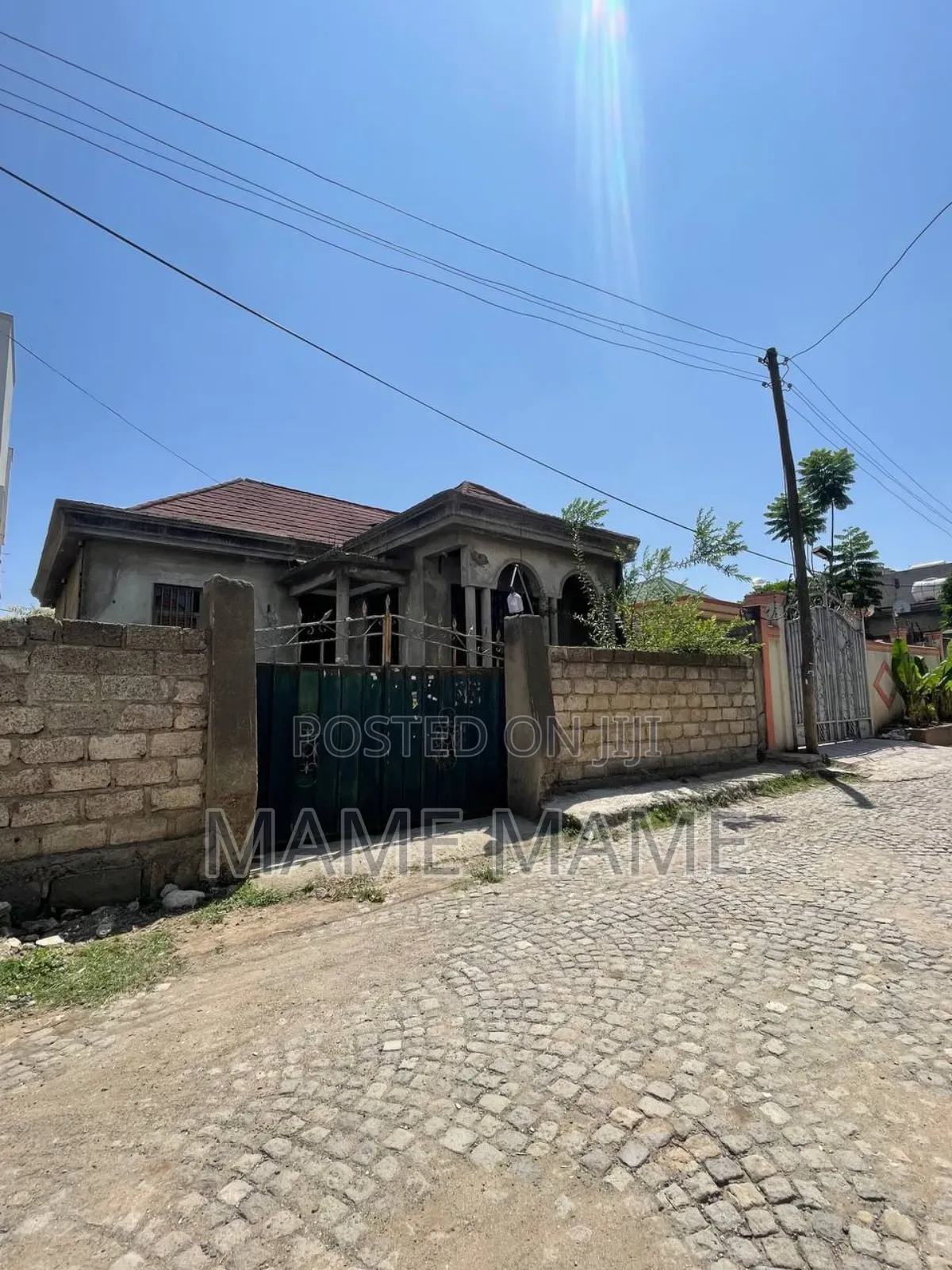 3bdrm Villa in Addis Abeba, Kolfe Keranio for sale