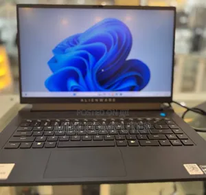 New Laptop Alienware M15 R3 16GB AMD Ryzen 7 SSD 512GB