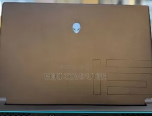 New Laptop Alienware M15 R3 16GB AMD Ryzen 7 SSD 512GB