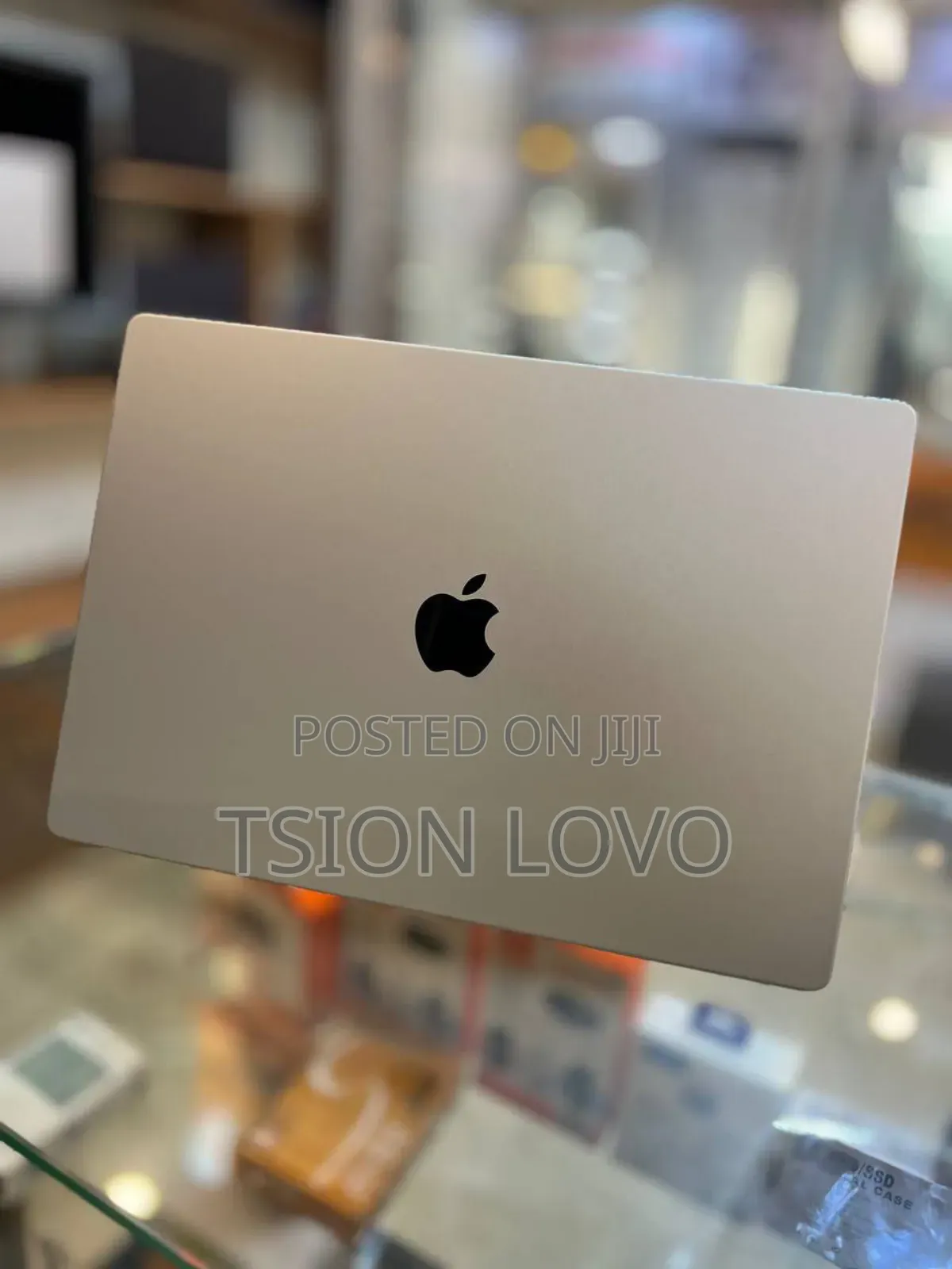 New Laptop Apple MacBook Pro M1 16GB Apple M1 Pro SSD 512GB