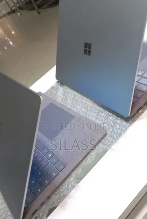 New Laptop Microsoft Surface Pro 4 16GB Intel Core I7 SSD 512GB