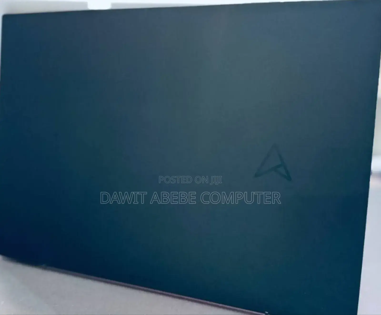 New Laptop Asus 16GB AMD Ryzen 5 SSD 512GB