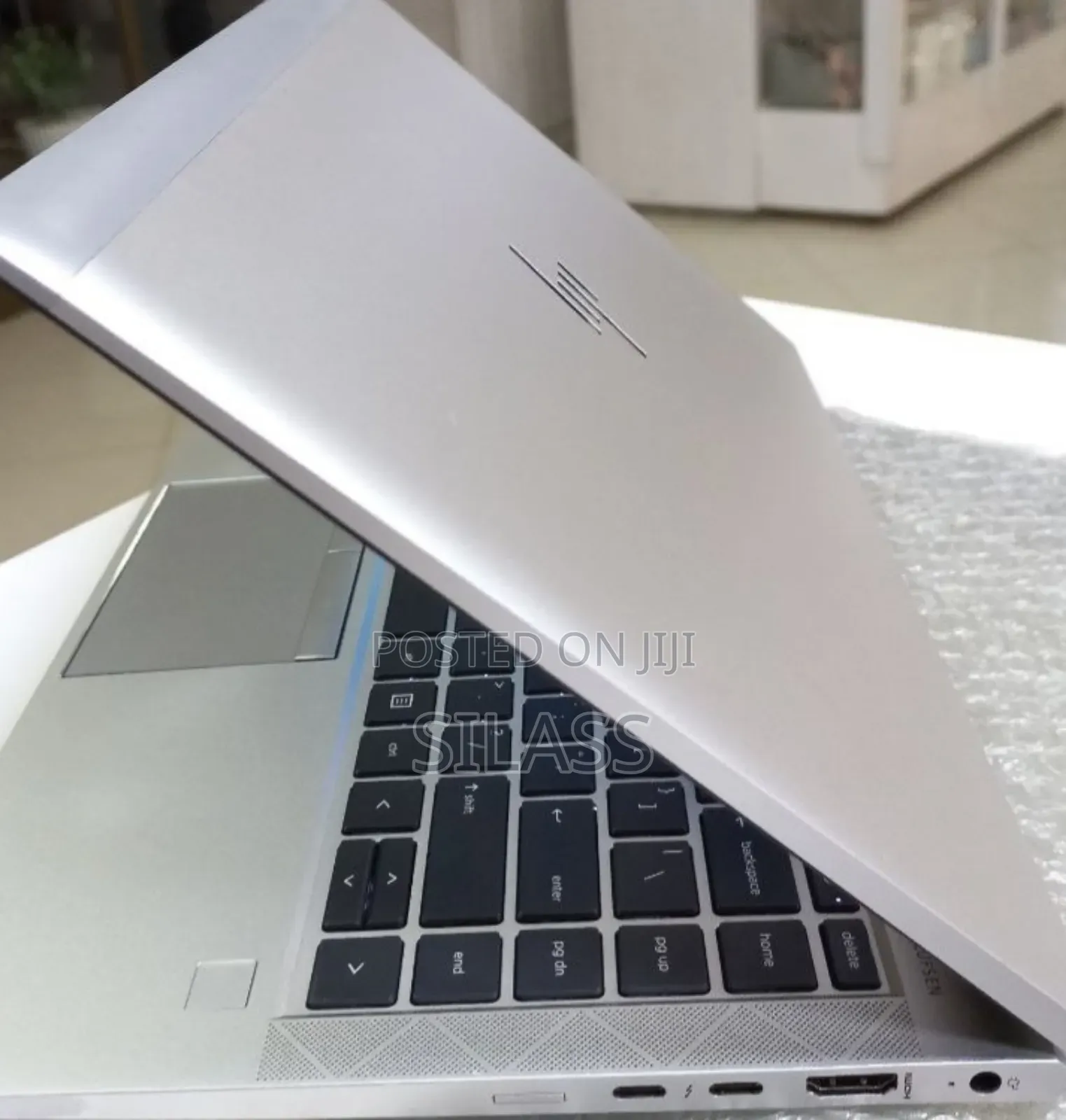 New Laptop HP EliteBook 840 G8 16GB Intel Core i7 SSD 512GB