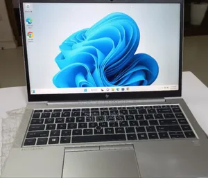 New Laptop HP EliteBook 840 G8 16GB Intel Core i7 SSD 512GB