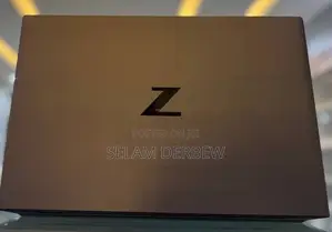 New Laptop HP ZBook Firefly G8 16GB Intel Core I7 SSD 1T