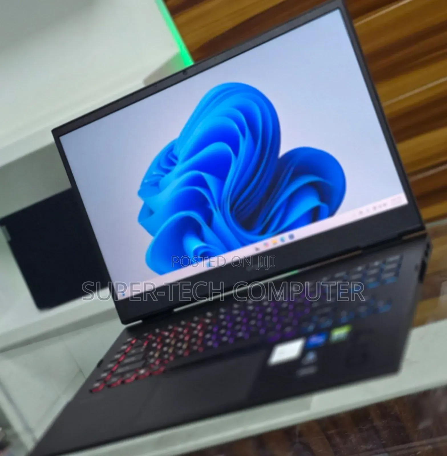 New Laptop HP Omen 17 16GB Intel Core I7 SSD 512GB