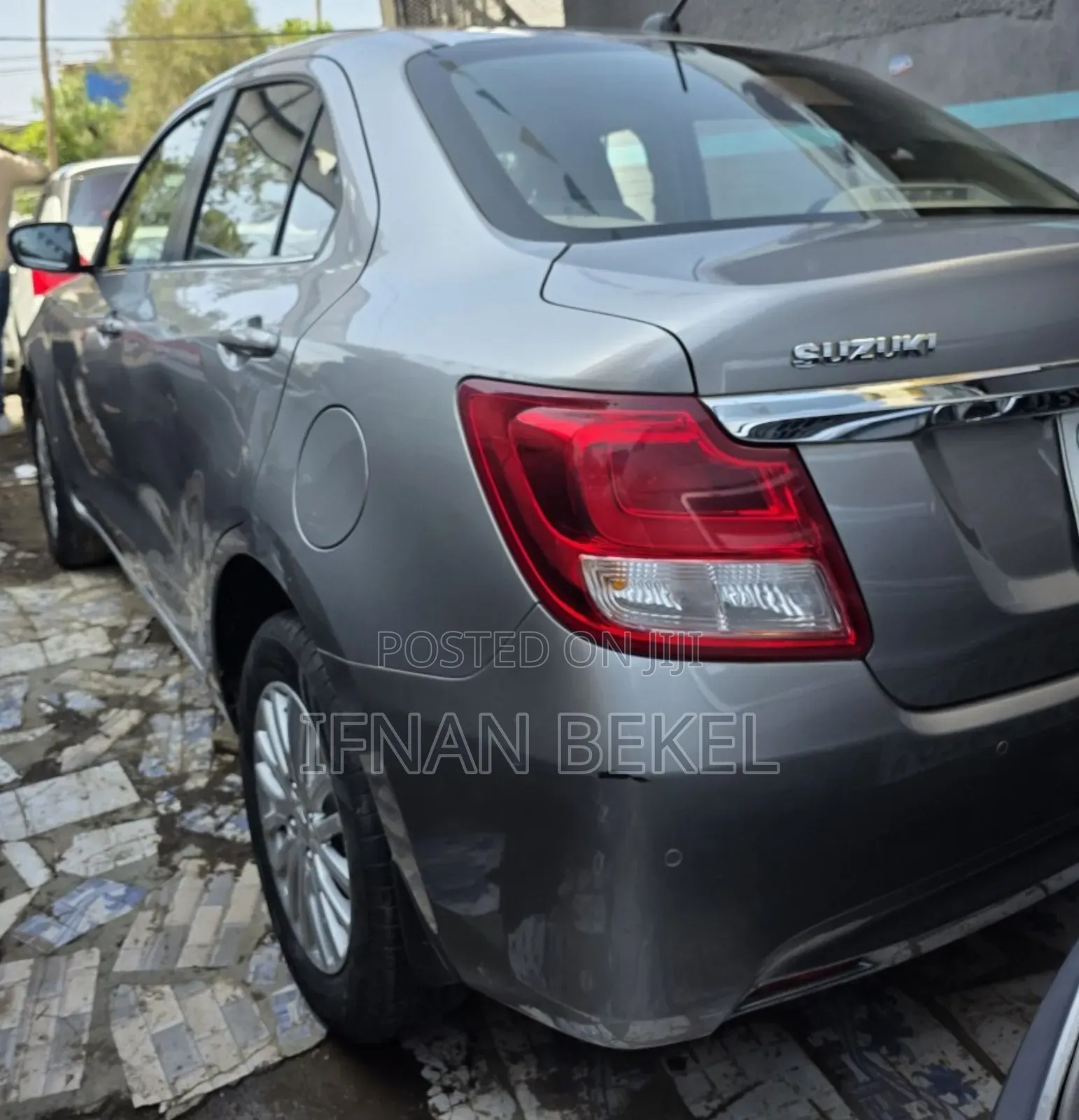 Suzuki Dzire 2022 Silver